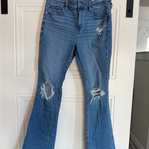 American Eagle Next Level High-Waisted Skinny Kick Jean - Picture 4 of 8